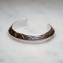 Load image into Gallery viewer, Fred Harvey Era “Navajo” Handmade Triangle Shape Bungle