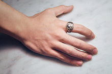 Load image into Gallery viewer, USMC Sterling Silver Signet Ring