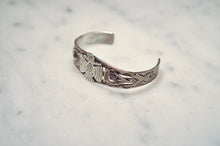 Load image into Gallery viewer, Fred Harvey Era “Navajo” Handmade Thunderbirds Bungle