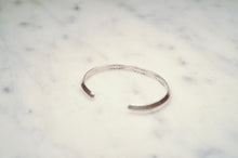 Load image into Gallery viewer, Fred Harvey Era “Navajo” Handmade Thin Triangle Shape Bungle