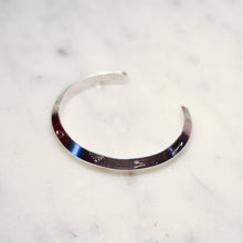 Load image into Gallery viewer, Fred Harvey Style “Navajo” Handmade Triangle Stamp Bangle