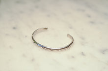 Load image into Gallery viewer, Fred Harvey Era “Navajo” Handmade Round Shape Bungle