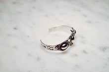 Load image into Gallery viewer, Fred Harvey Era “Navajo” Handmade Concho Stamp Bangle