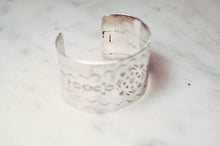 Load image into Gallery viewer, Fred Harvey Era “Navajo” Handmade Wide Stamp Bangle