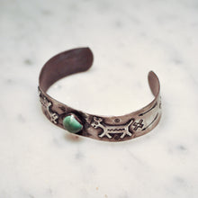 Load image into Gallery viewer, Fred Harvey Era “Navajo” Handmade Whirling Log Bungle