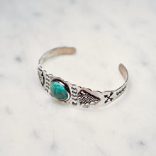 Load image into Gallery viewer, Fred Harvey Era “Navajo” Handmade Turquoise Allow Head Bangle