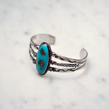 Load image into Gallery viewer, Fred Harvey Era “Navajo” Handmade Turquoise Bangle