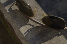 Load image into Gallery viewer, USAF 12Kgf Pilot Sunglasses