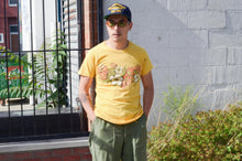 Load image into Gallery viewer, Fruit of the Loom - Pompano Beach Souvenir Tee Shirt