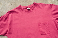 Load image into Gallery viewer, GAP - All Cotton Pocket T shirt