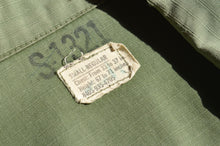 Load image into Gallery viewer, U.S. Military - Jungle Fatigue Jacket 4th Type with Van Halen Print
