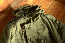 Load image into Gallery viewer, Canadian Armed Forces - Combat Vehicle Crew Jacket