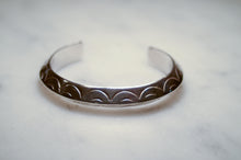 Load image into Gallery viewer, Fred Harvey Era “Navajo” Handmade Triangle Shape Bungle