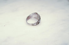 Load image into Gallery viewer, USMC Sterling Silver Signet Ring