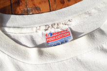 Load image into Gallery viewer, Hanes - Merv Griffin’s Resorts Souvenir Print Tee Shirt