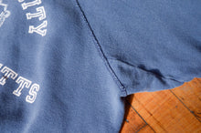 Load image into Gallery viewer, Champion - Massachusetts University Print Sweat Hoodie