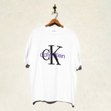 Load image into Gallery viewer, Oneita - Bootleg Calvin Klein Print T shirt