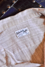 Load image into Gallery viewer, 1950&#39;s “Distinctiwely style” All Cotton Shirt
