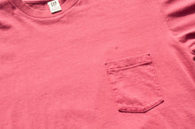 Load image into Gallery viewer, GAP - All Cotton Pocket T shirt
