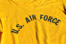 Load image into Gallery viewer, Hanes - US Air Force Tee Shirt
