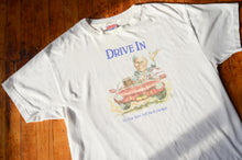 Load image into Gallery viewer, Hanes - Merv Griffin’s Resorts Souvenir Print Tee Shirt
