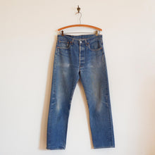 Load image into Gallery viewer, Levi Strauss &amp; Co. - 501 Straight Denim Pants
